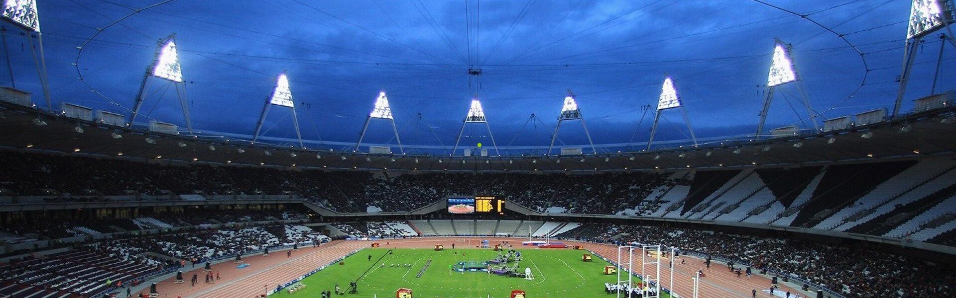 华体会|阿隆索祖父引发足球史论战，迪斯蒂法诺对比梅西，时代标准重塑伟大定义