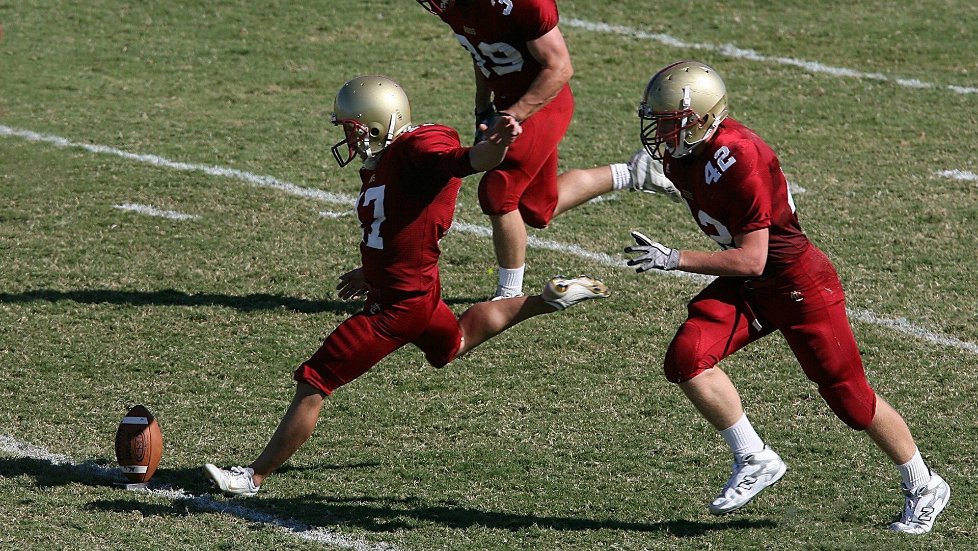 三重梦魇笼罩拉斯维加斯！迈凯伦零奖台+三次DSQ陷历史性困局